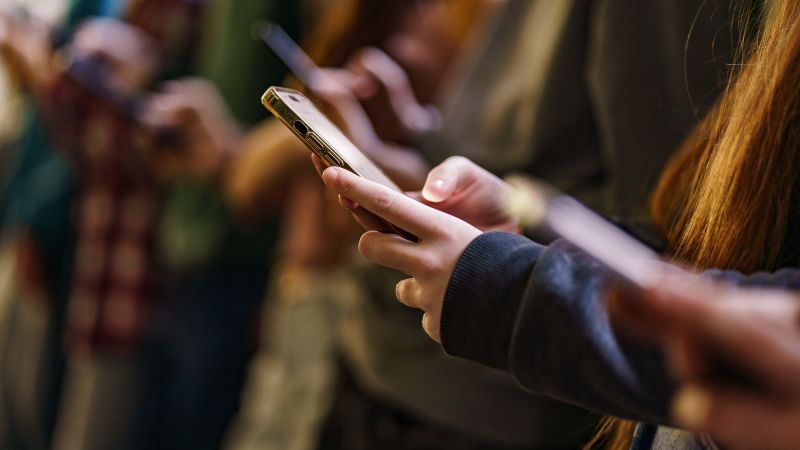 ¿Dejaremos de ser humanos? Expertos advierten el lado oscuro de la IA