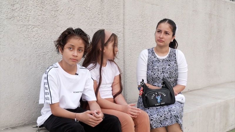Crisis por redadas de ICE: el drama silencioso que golpea a familias latinas