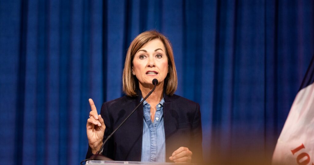 ¡Alarma en Iowa! Gobernadora busca prohibir el aborto tras 6 semanas