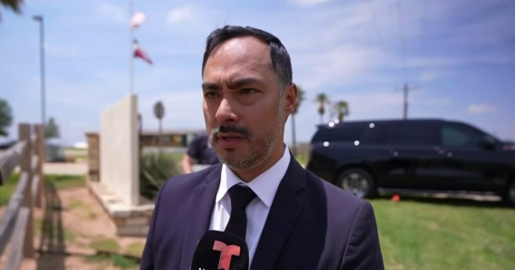 ¡Escándalo! Congresistas Exigen Cierre Urgente de Centro de Detención Familiar en Texas