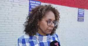¡Urgente! Congresista Propone Ley Crucial Tras Incidente de ICE en California